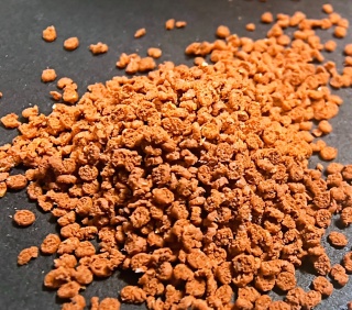 Granulki dla ryb akwariowych Wolno tonący pokarm dla pielęgnic Cichlid Bits RED