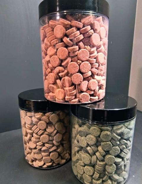 Pokarm w tabletkach dla ryb akwariowych